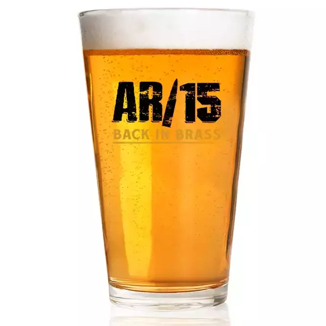 Vaso de cerveza - AR15 BACK IN BRASS